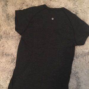 Lululemon short sleeve